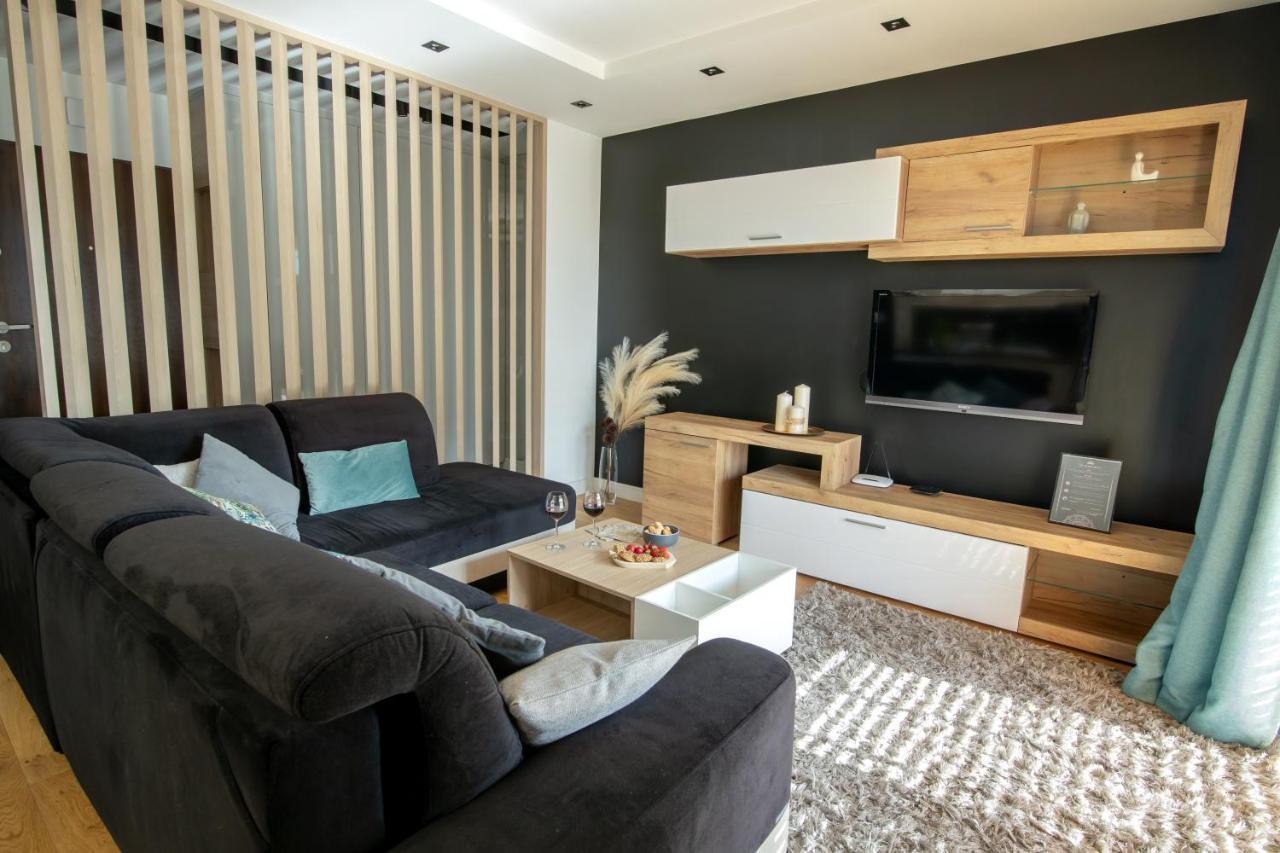 Vip Apartament Rzeszow Bagian luar foto